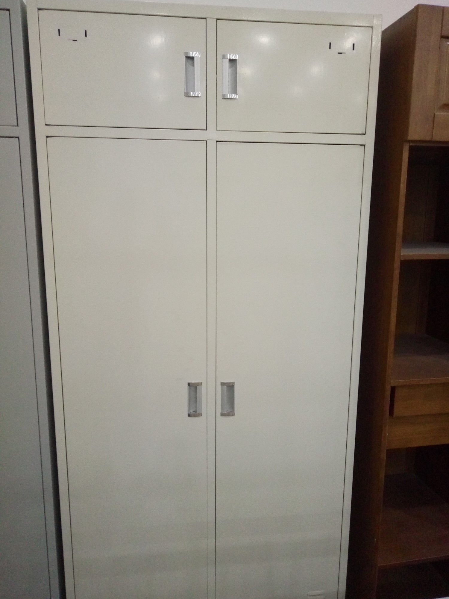 Officer's locker